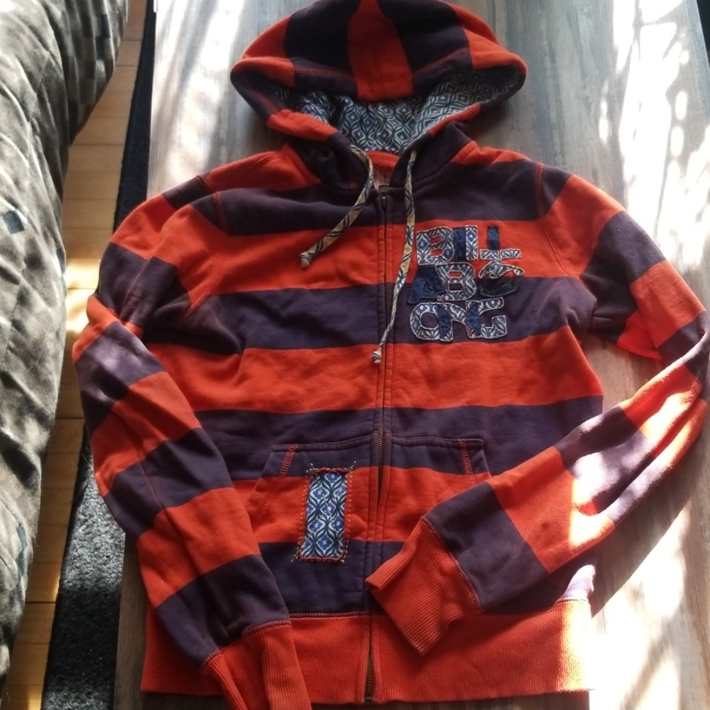 Striped Billabong Hoodie - LIKE NEW